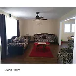 Obee Baise Cottage