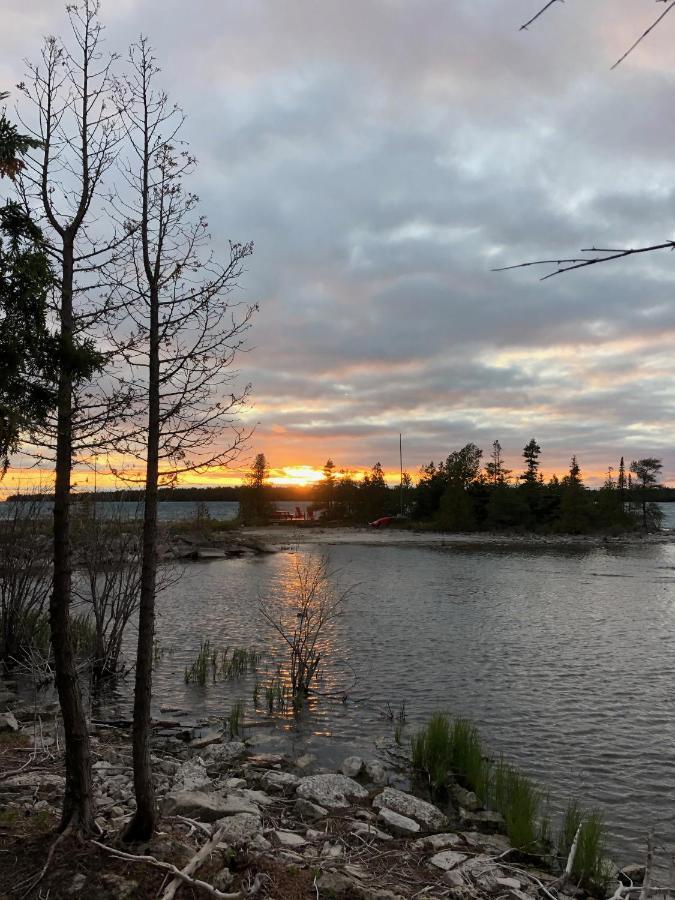 Stone Cove Waterfront Adults Only Bed & Breakfast Tobermory
