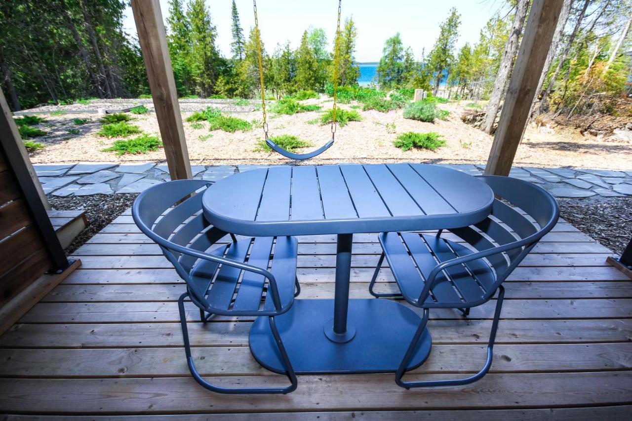 Stone Cove Waterfront Adults Only Bed & Breakfast Tobermory