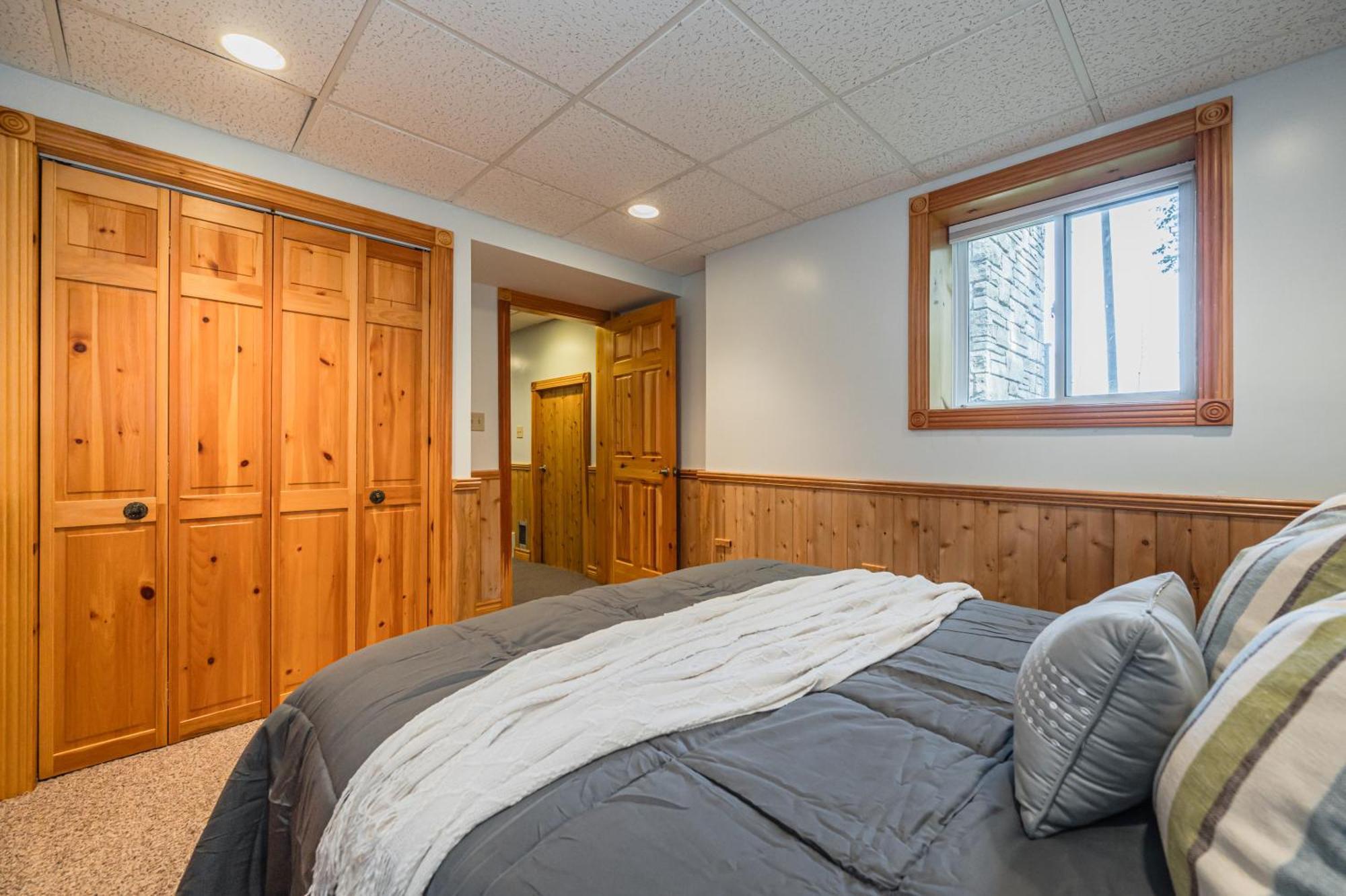 Holiday home Grotto Escape Unwind At Cameron Lakehouse *