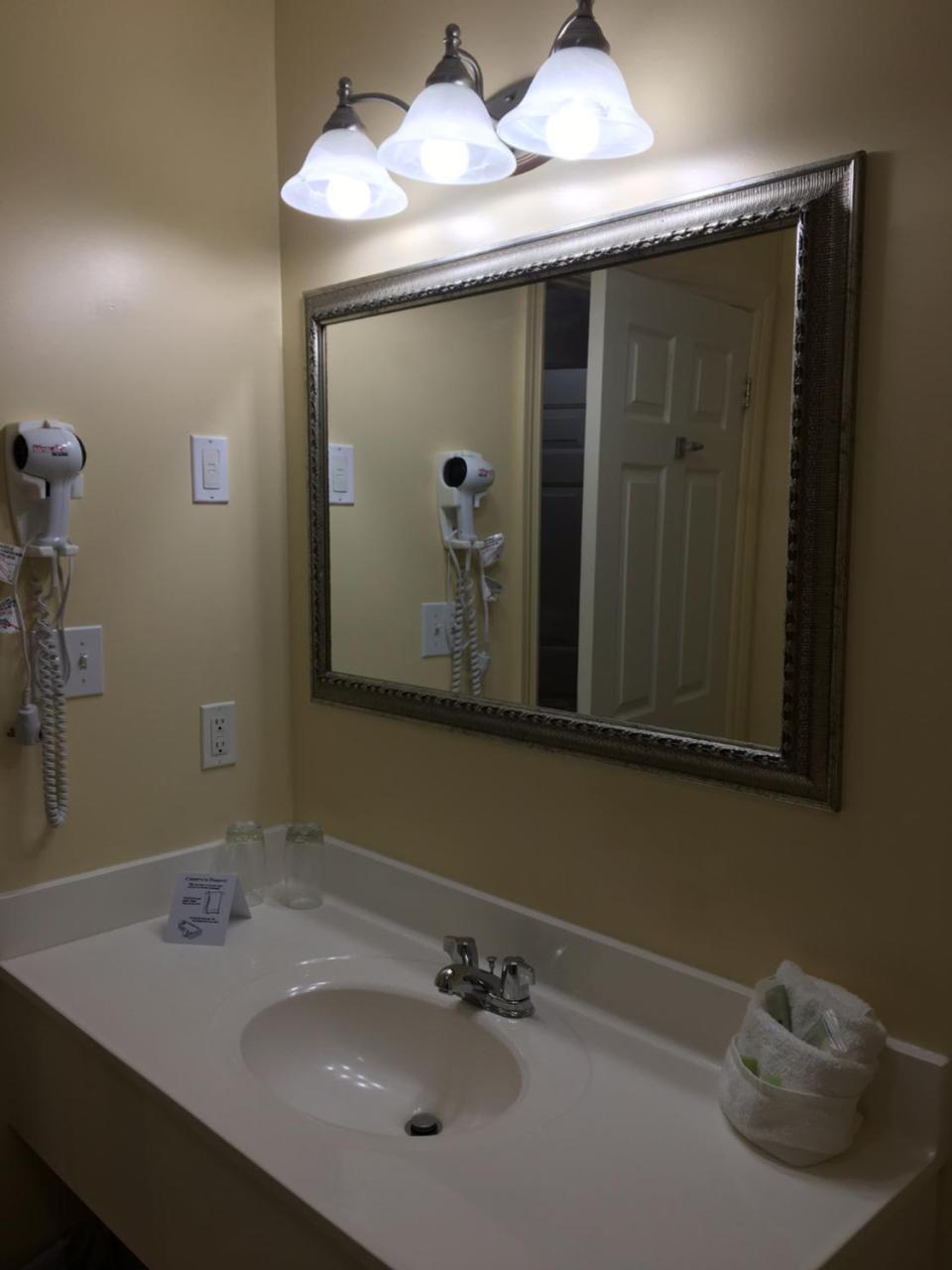 Adventure The Bruce - Recently Renovated With Outdoor Hot Tub 2*