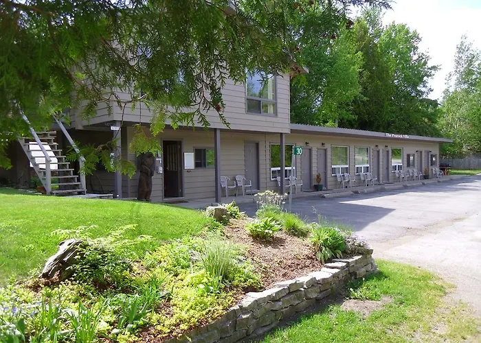 Peacock Villa Motel